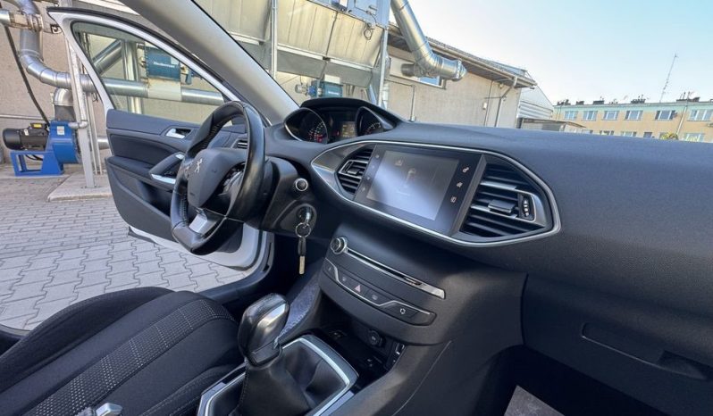 
								Peugeot 308*1.6Hdi*2015r*bdb stan*z Niemiec*oplacony* full									