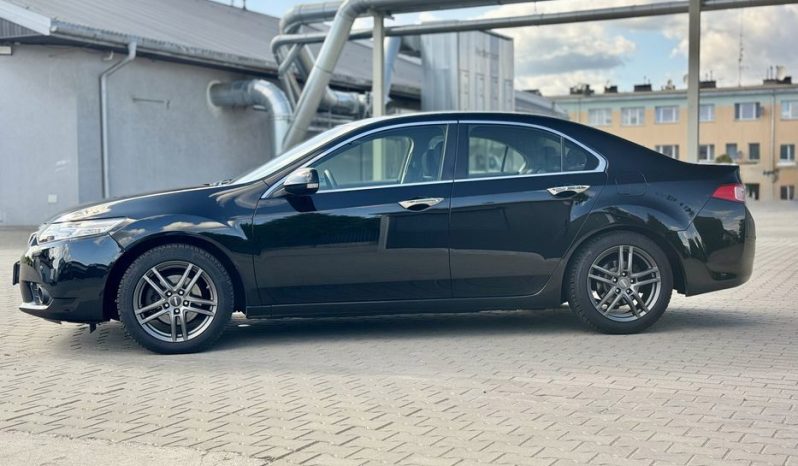 
								Honda Accord*Advance*2014r*2.0 Benz*Automat*bdb stan* z Niemiec* full									