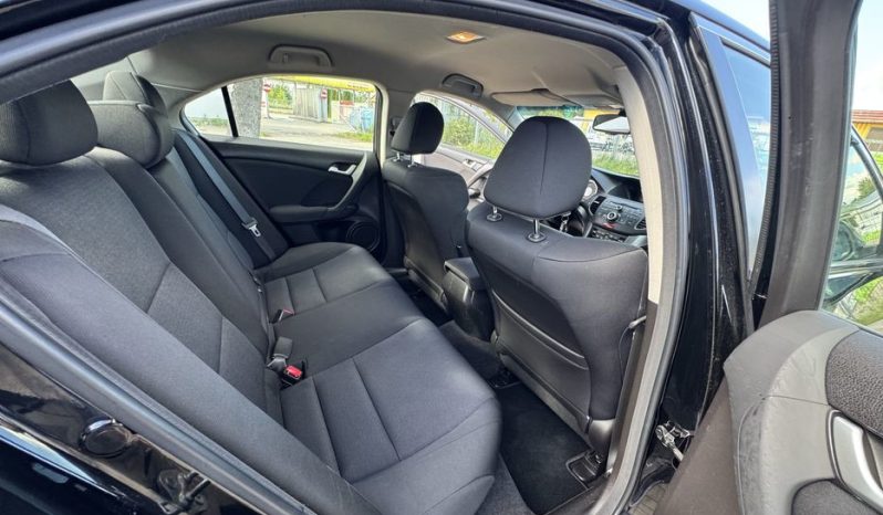 
								Honda Accord*Advance*2014r*2.0 Benz*Automat*bdb stan* z Niemiec* full									