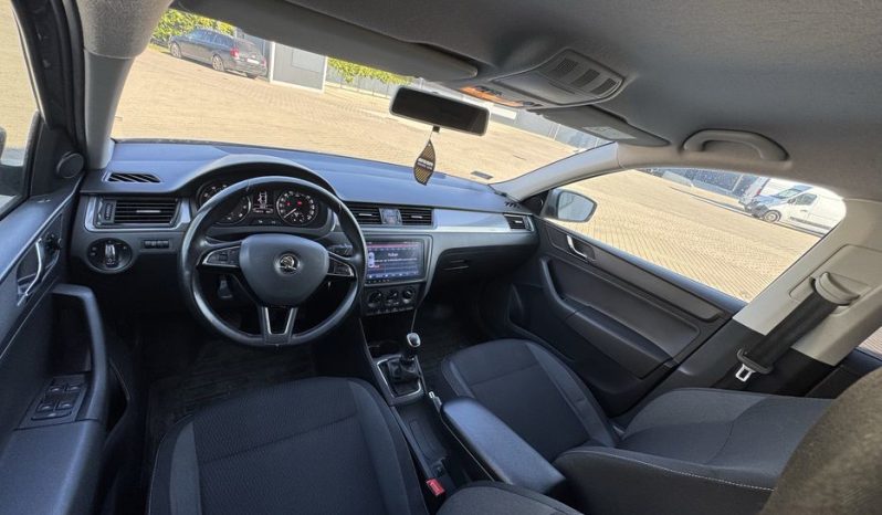 
								Skoda Rapid*2014r*1.2benz*bdb stan*niski przebieg* full									