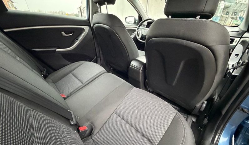 
								hyundai i30*Lift*2015r*1.4benz*101KM*Navi*Kamera* z Niemiec*oplacony* full									